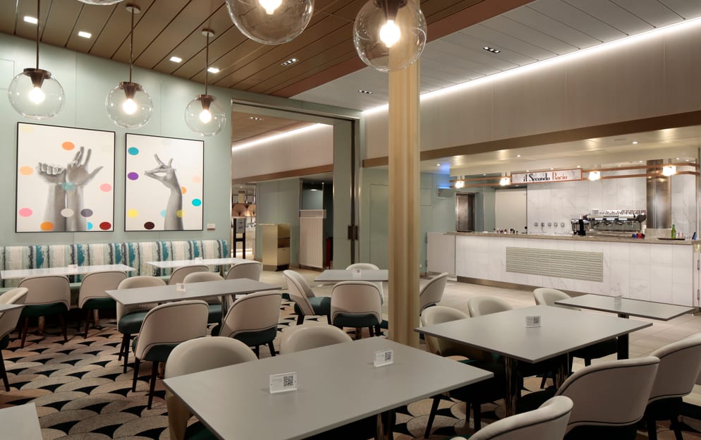 Celebrity Cruises, Celebrity Apex, Il Secondo Bacio ©CEL.jpg